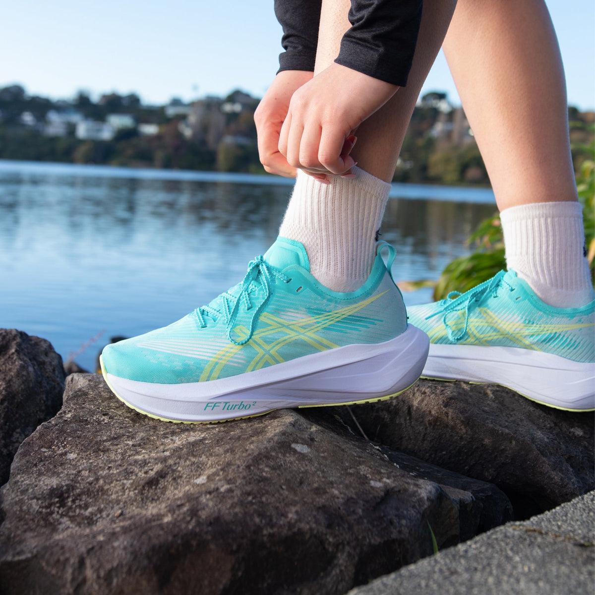 Women's Tempo Trainers