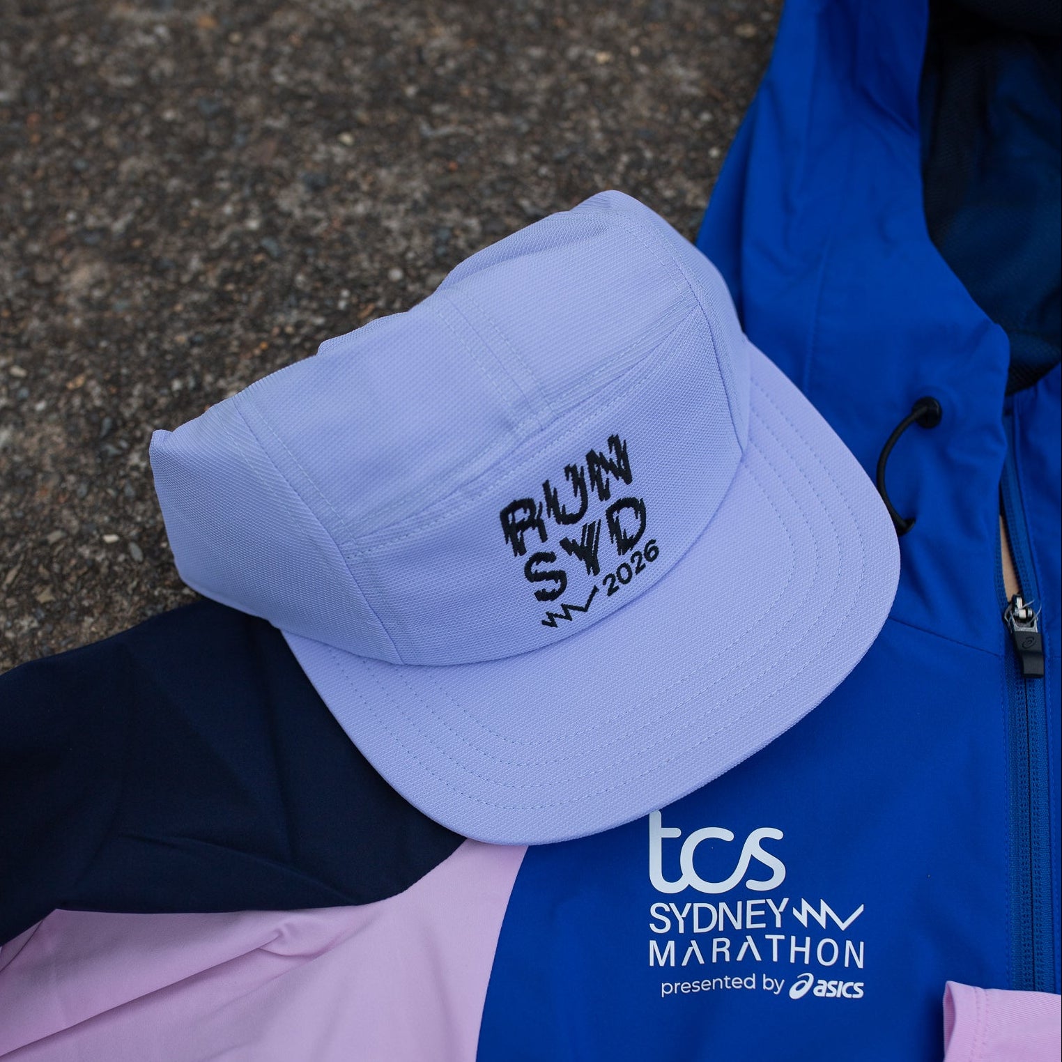 Unisex ASICS Performance Running 5 Panel Cap - Sydney Marathon 2026