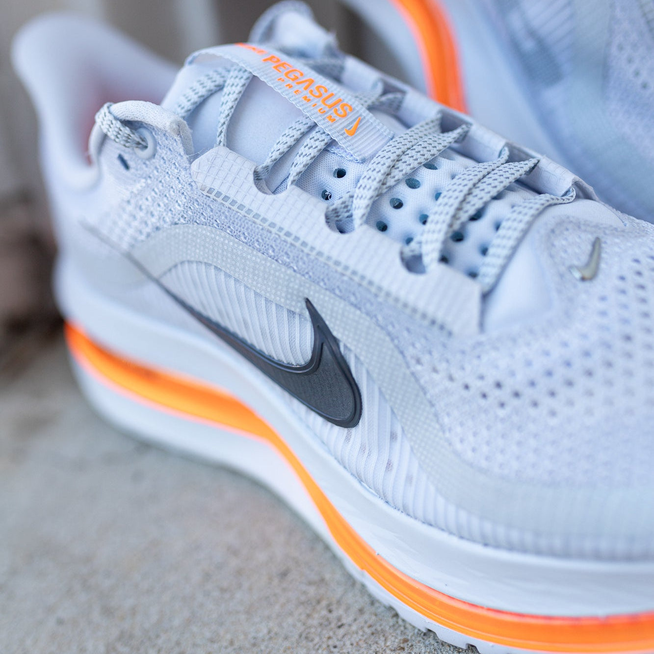 Womens Nike Pegasus Premium