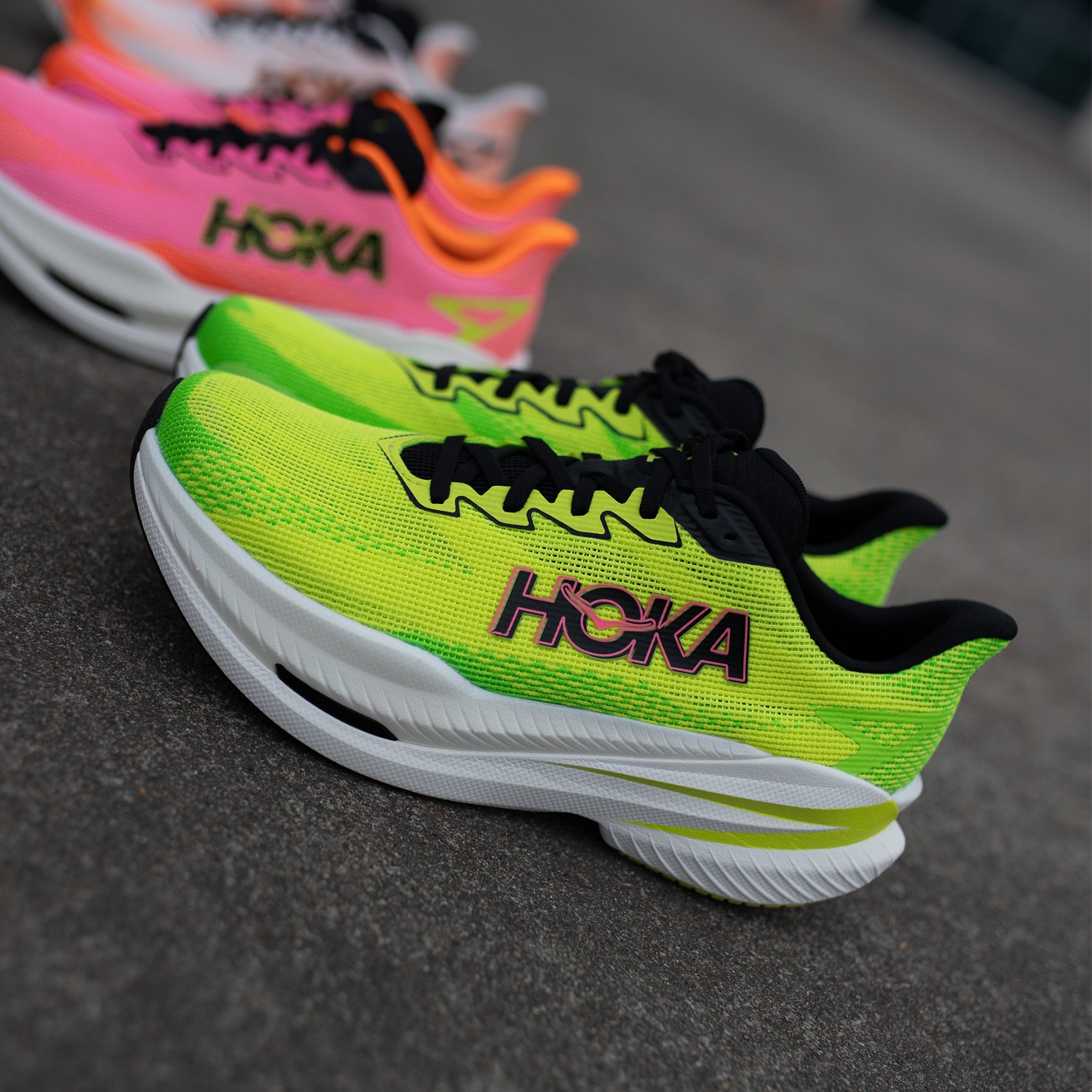 Mens HOKA Mach X 3