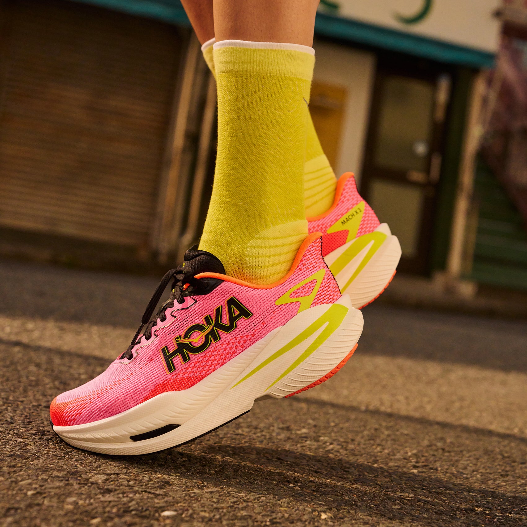 Womens HOKA Mach X 3