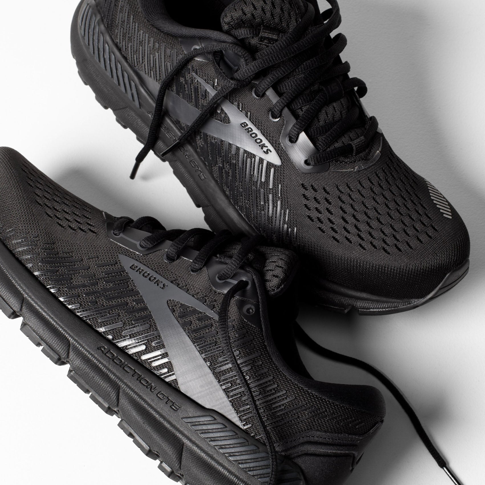 Mens Brooks Addiction GTS 15