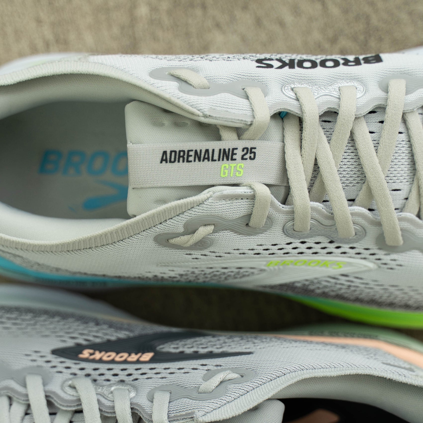 Mens Brooks Adrenaline GTS 25