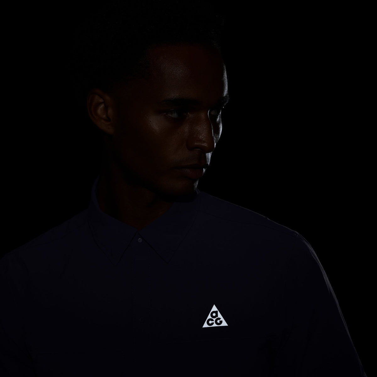 Mens Nike ACG Aireez Trail-Running Shirt