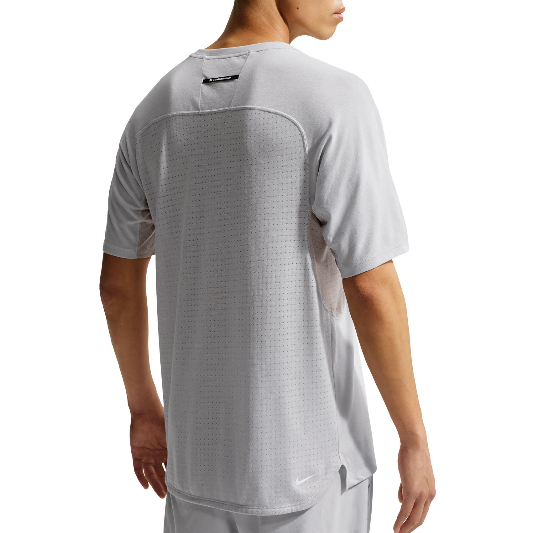 Mens Nike ACG Dri-FIT ADV Solar Chase Short-Sleeve Top