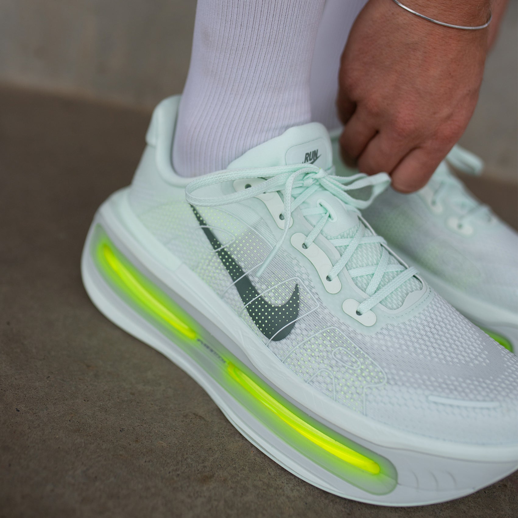Mens Nike Vomero Premium