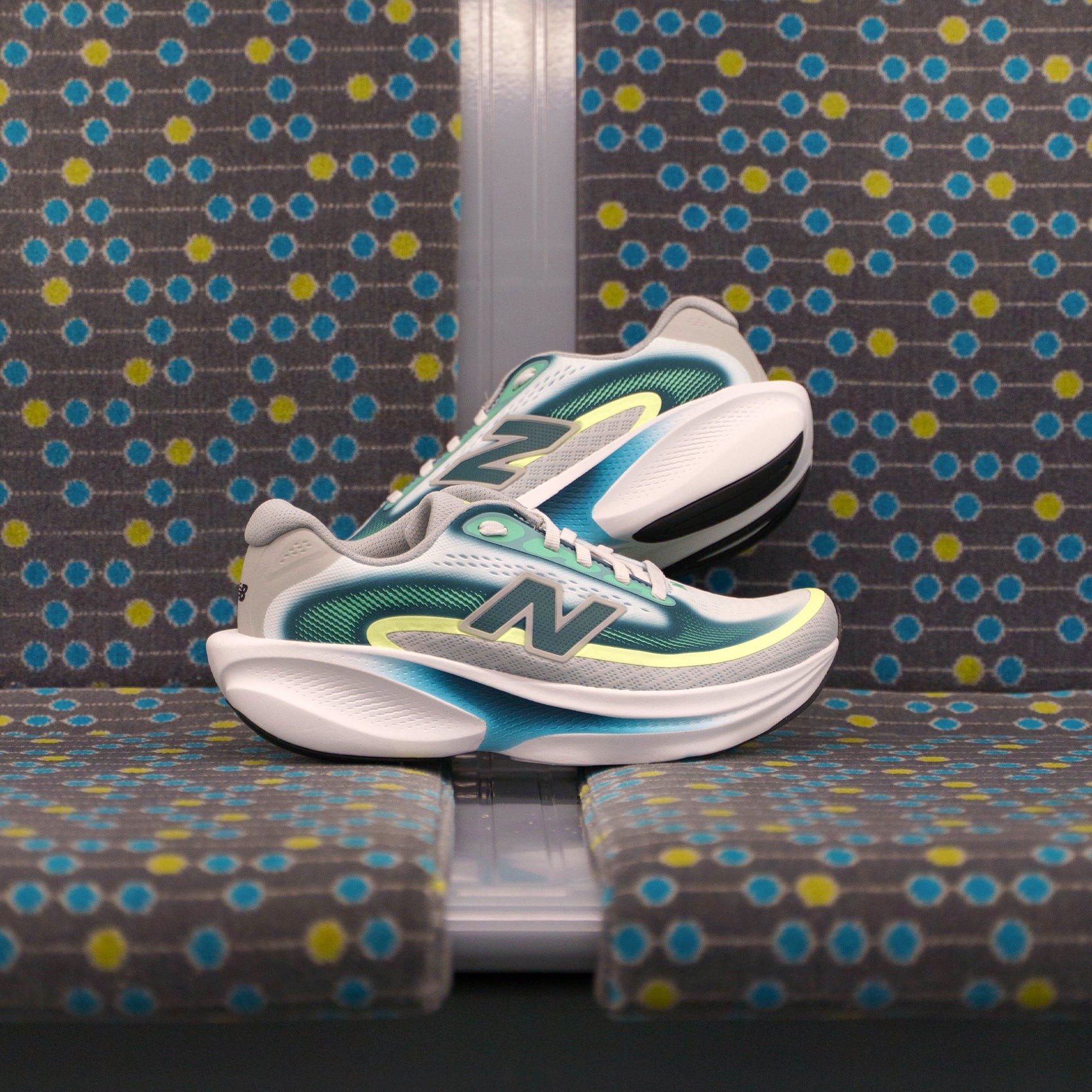 Mens New Balance Ellipse v1