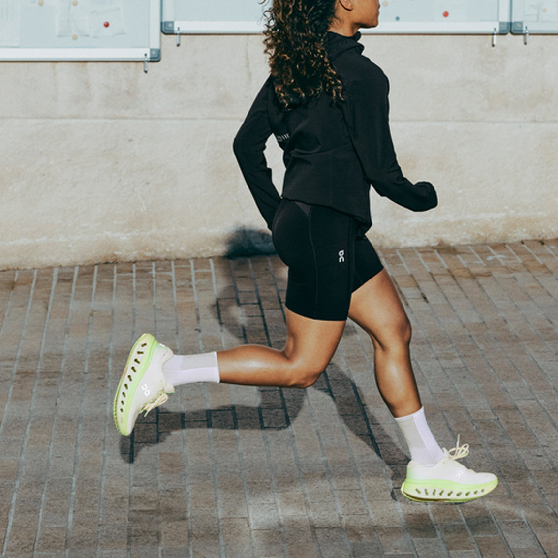 Womens On Running Cloudsurfer 3