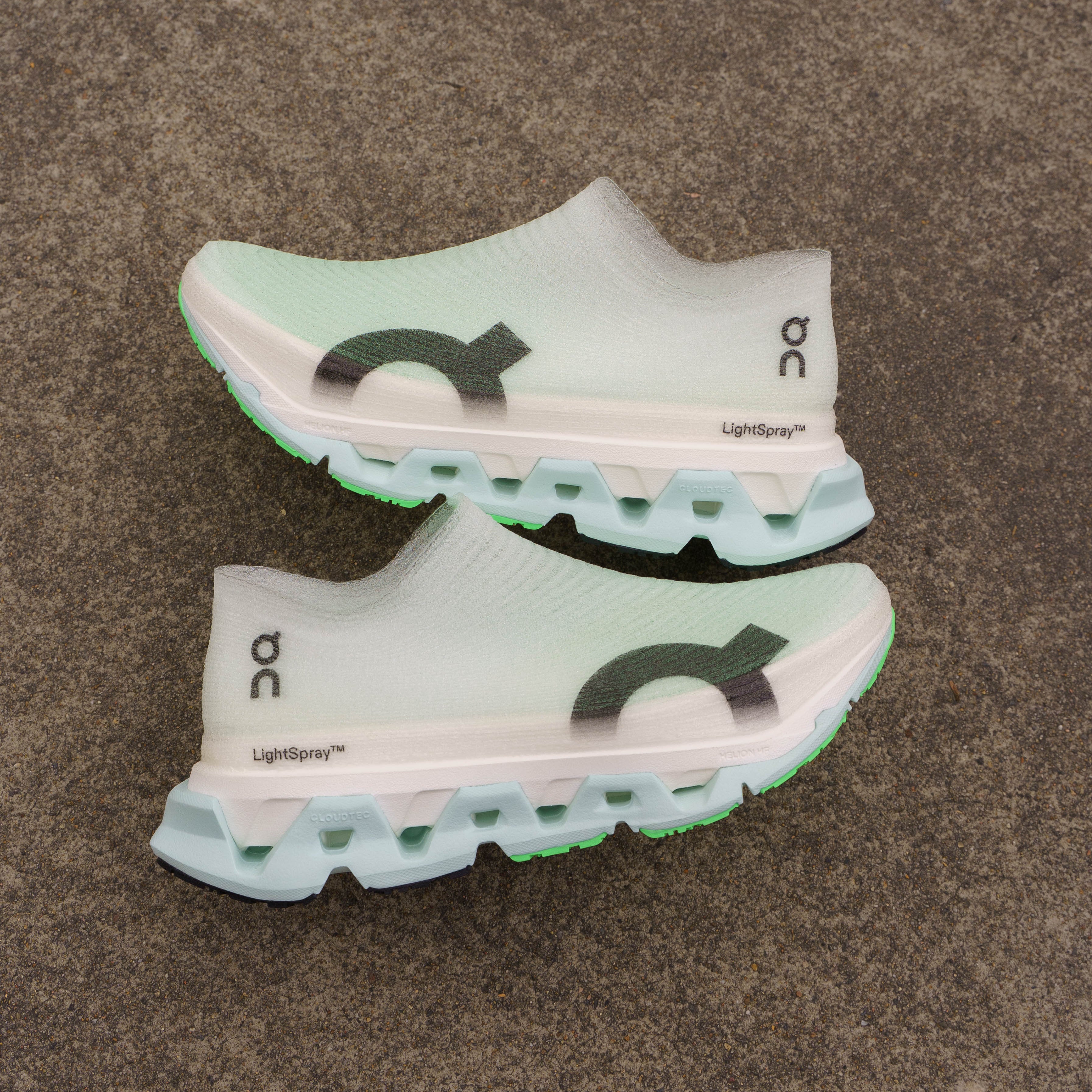 Unisex On Running LightSpray Cloudmonster 3 Hyper