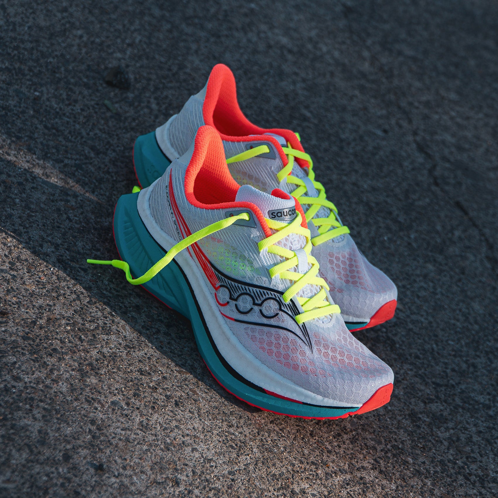 Womens Saucony Endorphin Speed 5