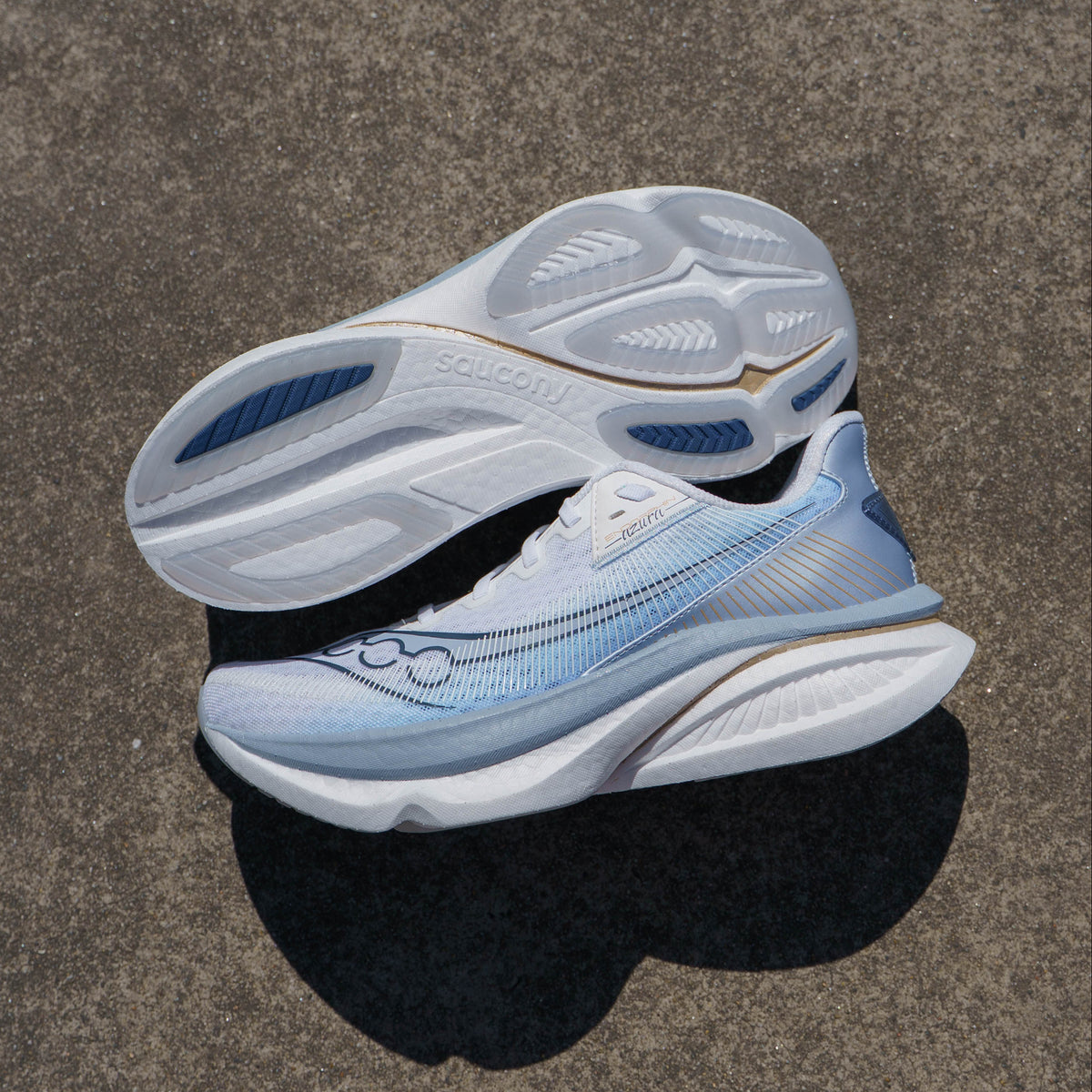 Womens Saucony Endorphin Azura