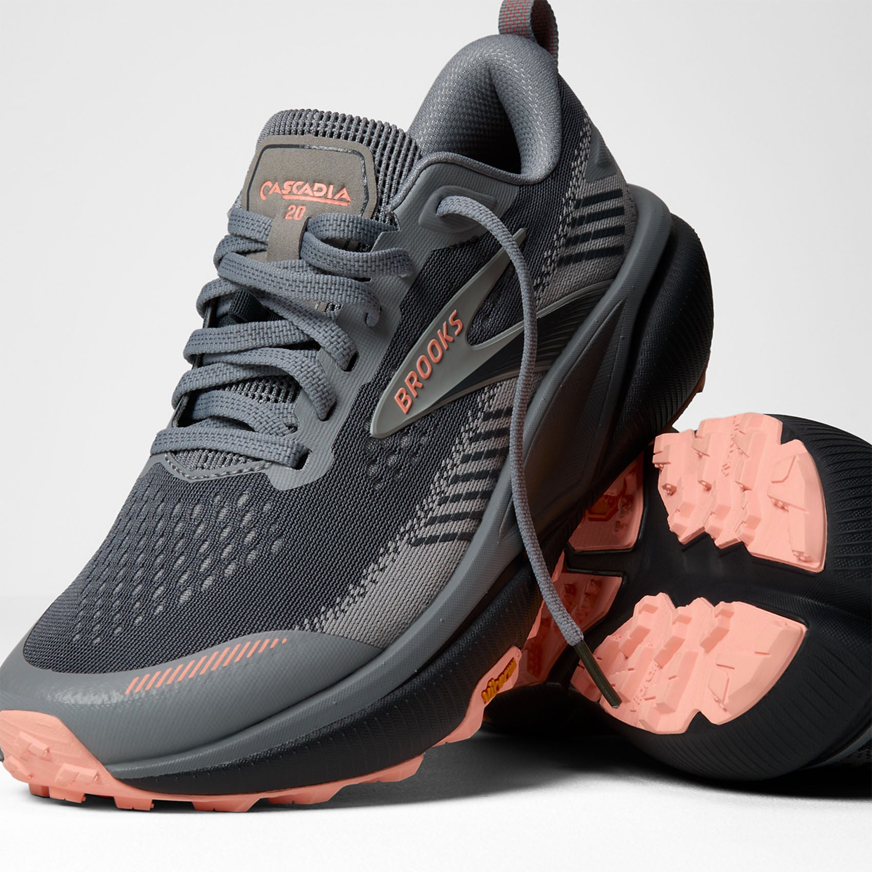 Womens Brooks Cascadia 20