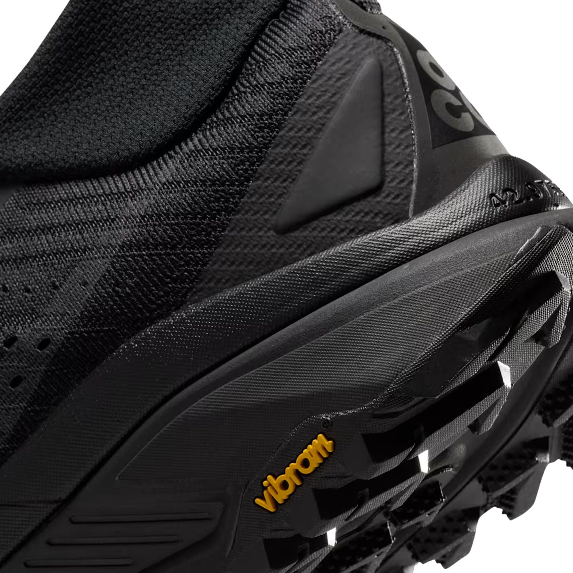 Womens Nike ACG Zegama