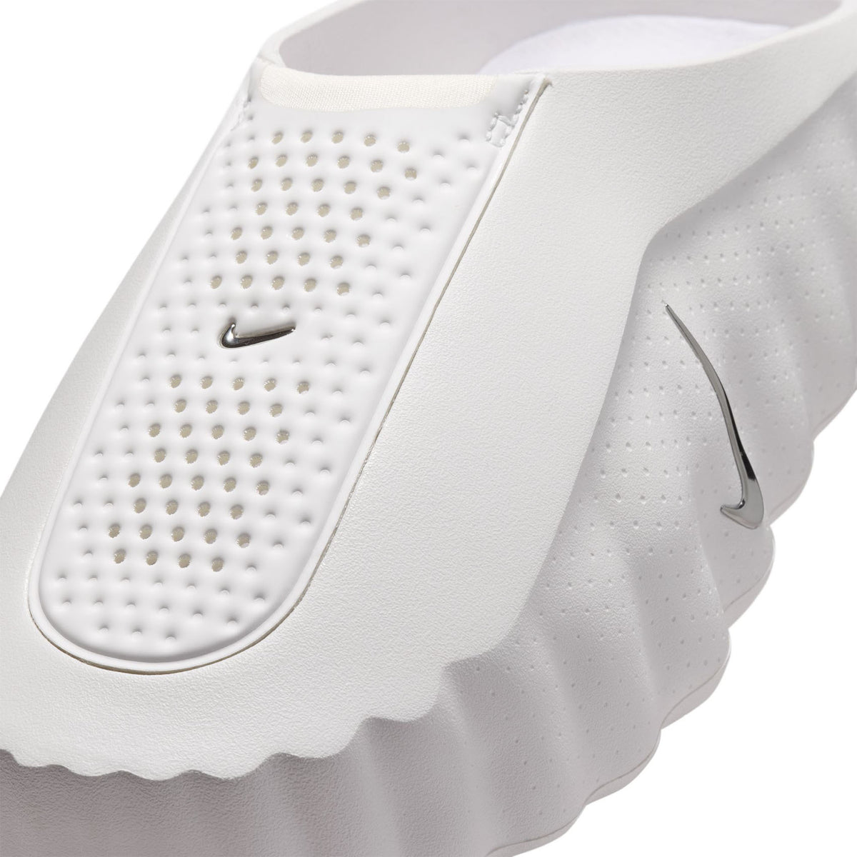 Womens Nike Mind 001