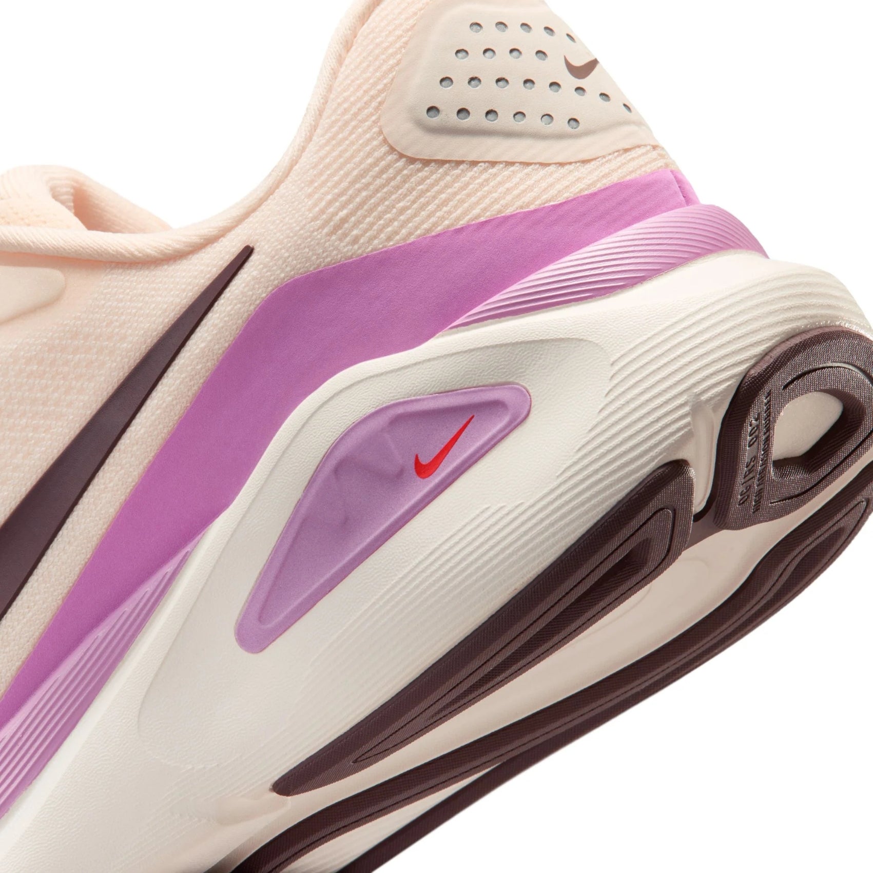 Womens Nike Structure 26