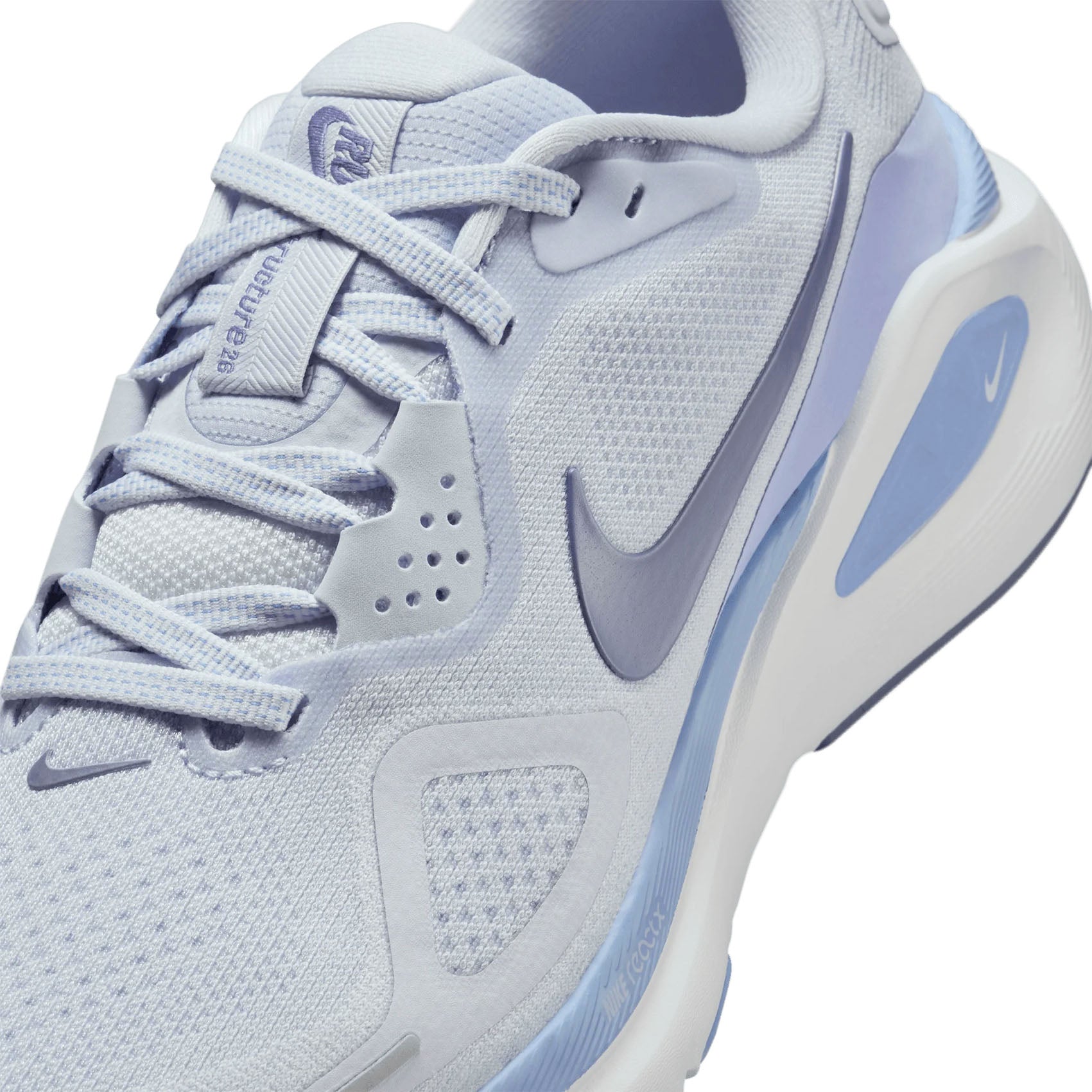 Womens Nike Structure 26