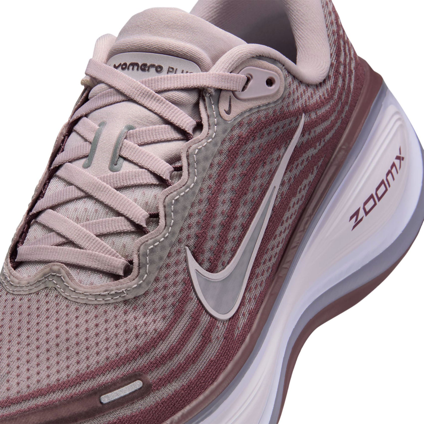 Womens Nike Vomero Plus