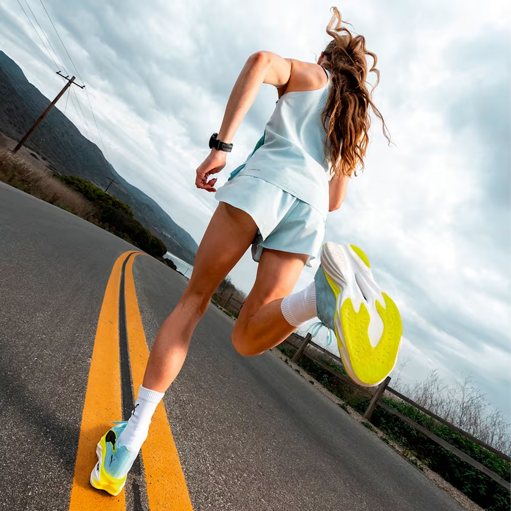 Womens PUMA Deviate NITRO Elite 4