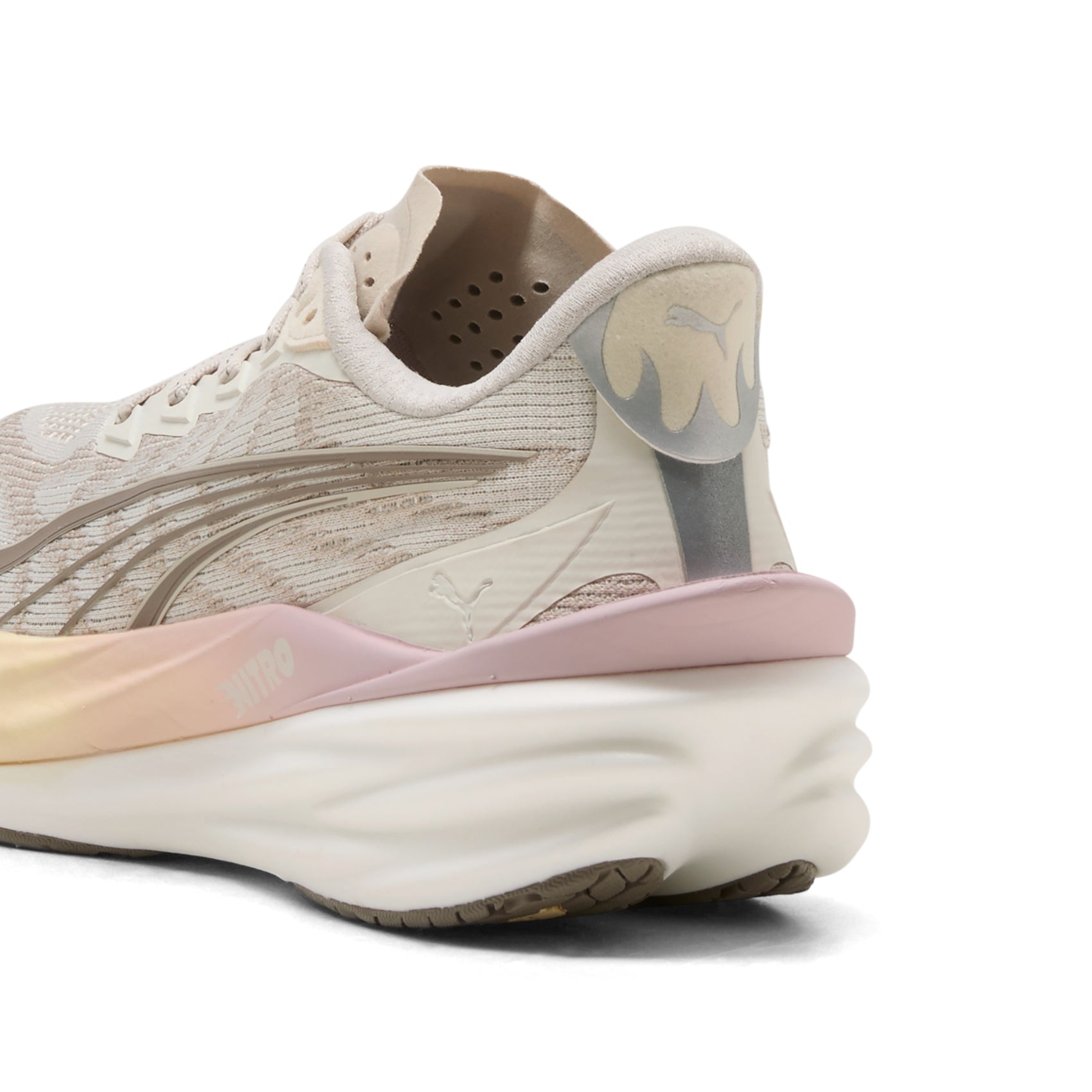 Womens PUMA Deviate Nitro 4