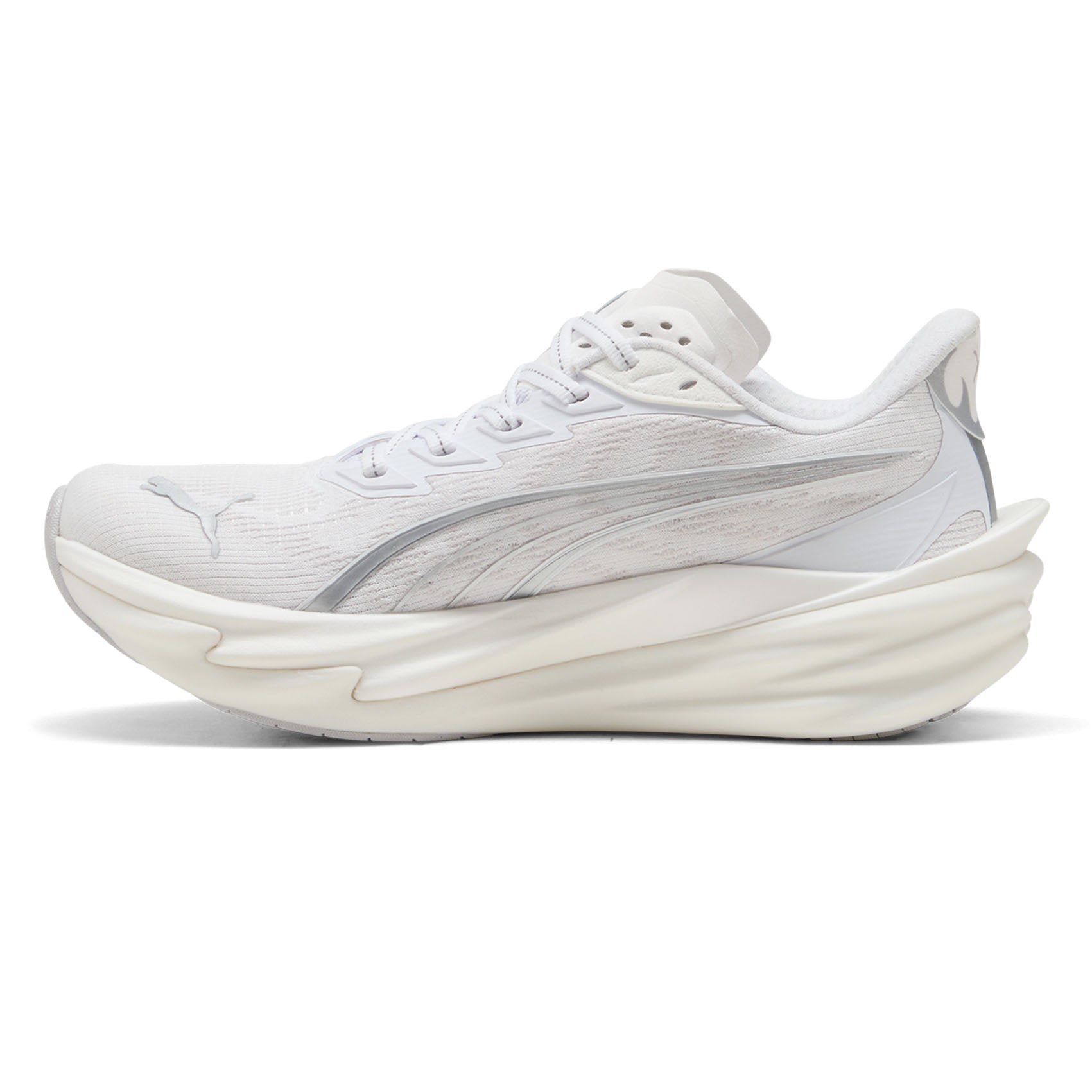Womens PUMA Deviate Nitro 4