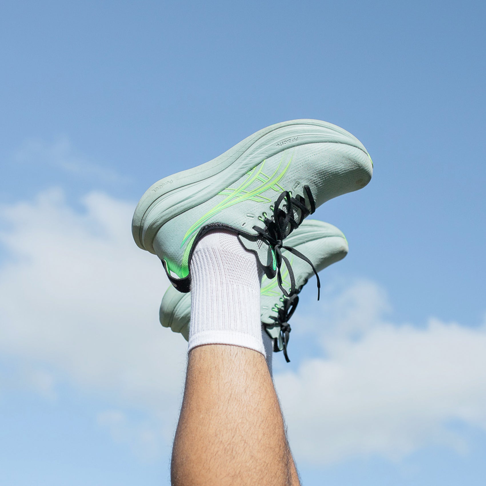 Mens ASICS GEL-Nimbus 28