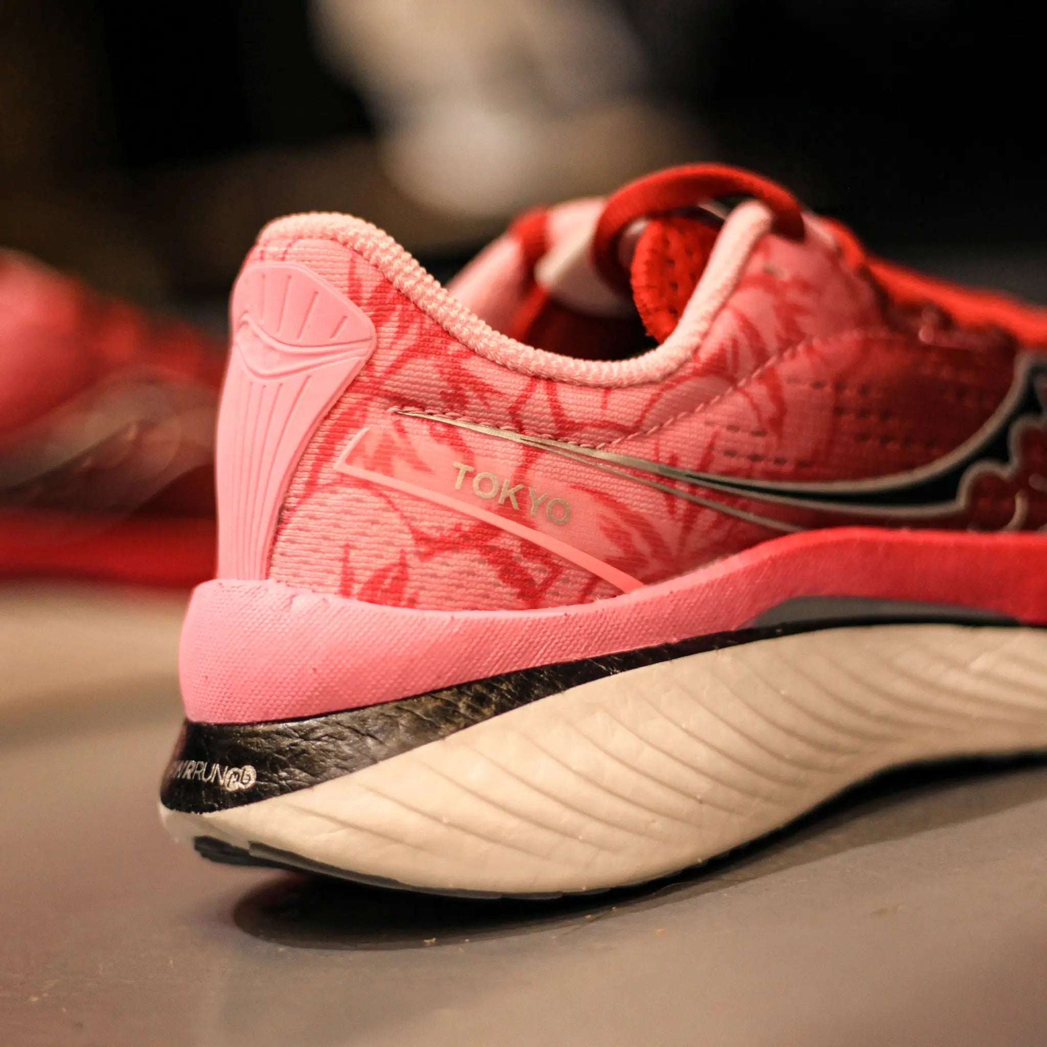 Womens Saucony Endorphin Speed 3