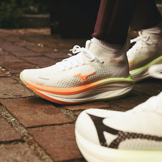 Mizuno Neo Vista 3
