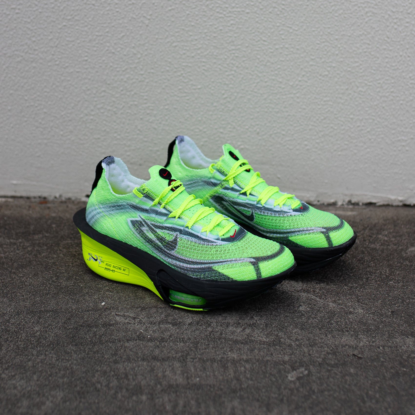 nike alphafly black green