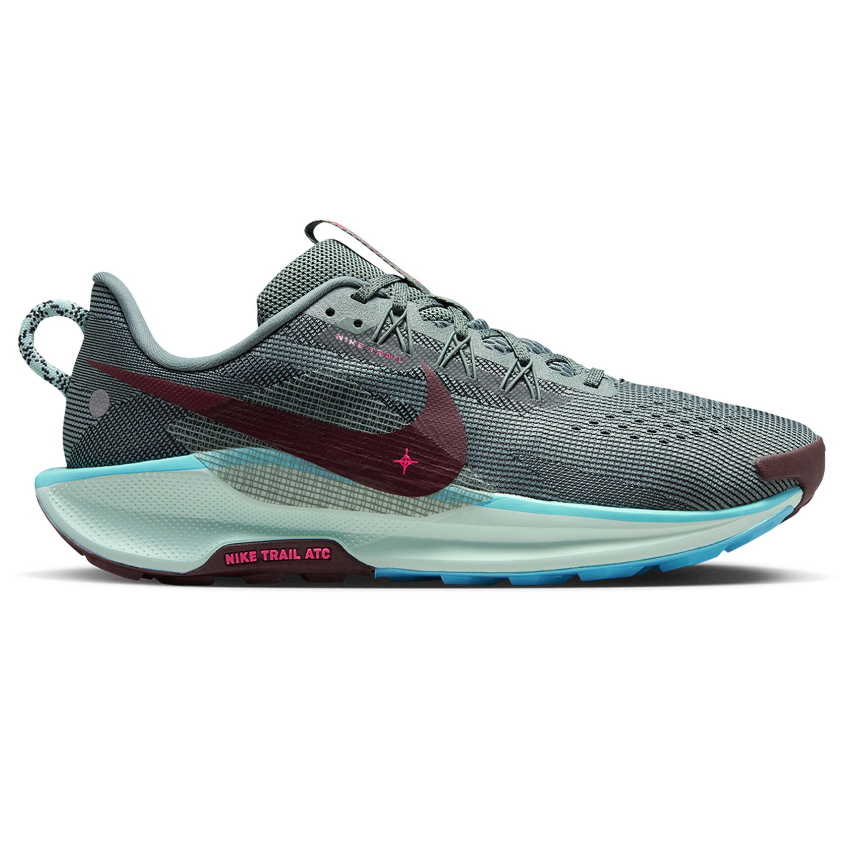 nike pegasus trail sneaker