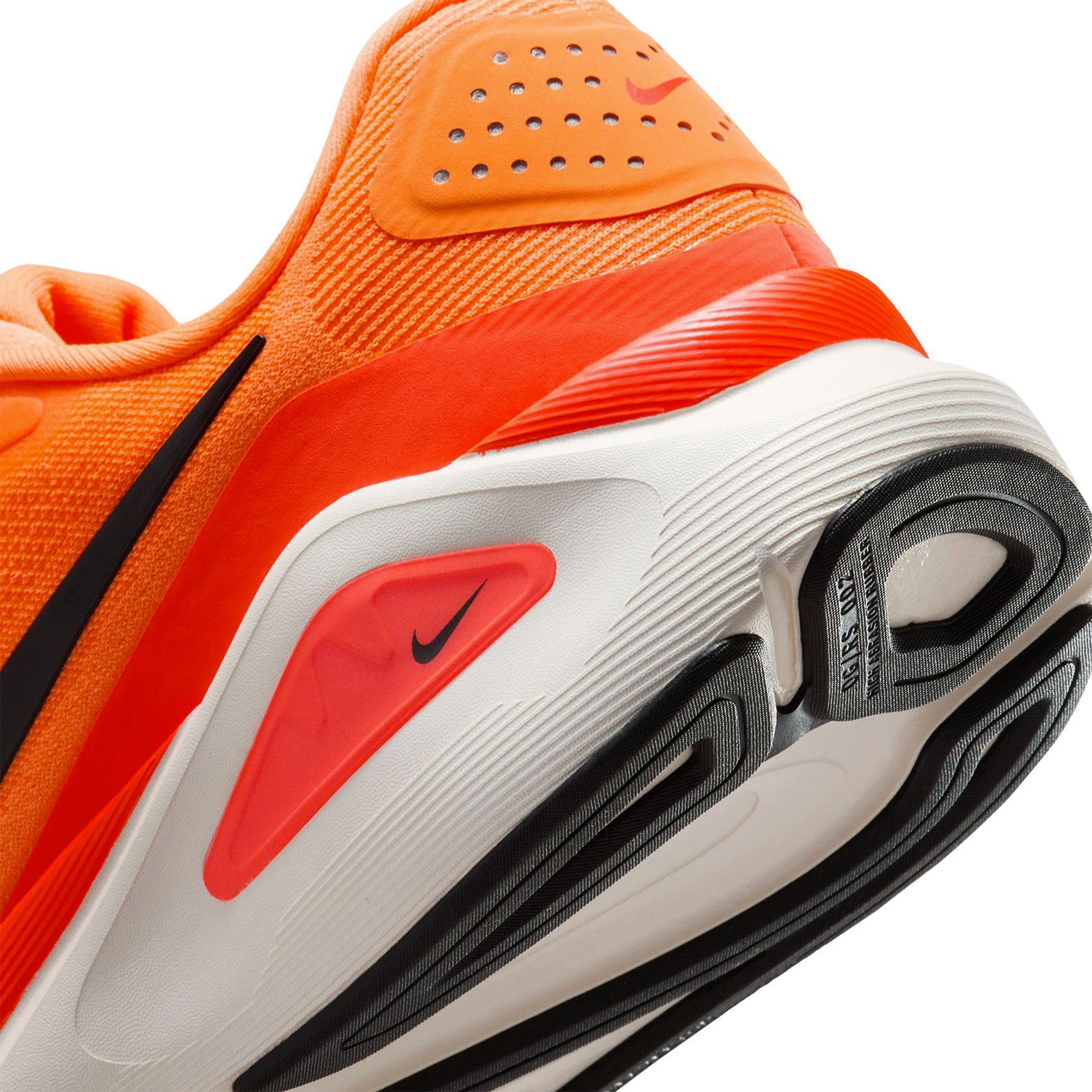 Mens Nike Structure 26