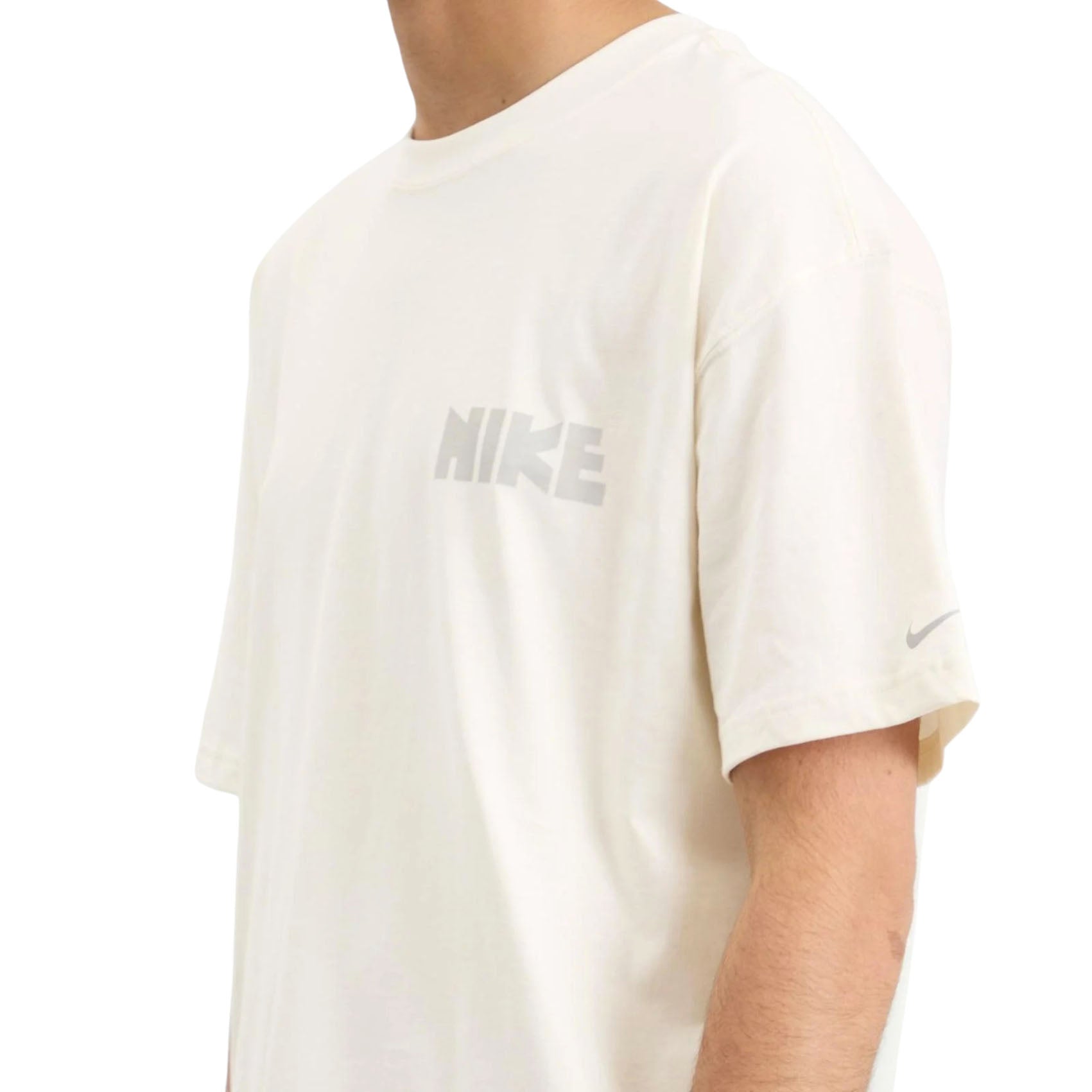 Mens Nike Run Tee M90 OPP2