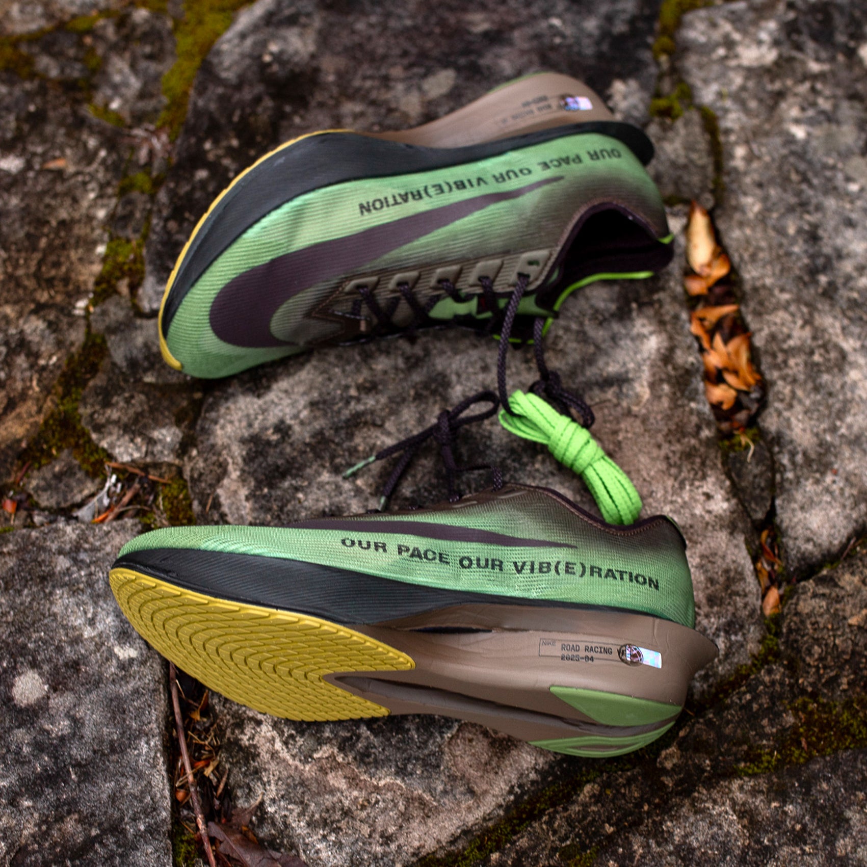 Mens Nike Vaporfly 4 PRM | 5K to Marathon Racing Shoe