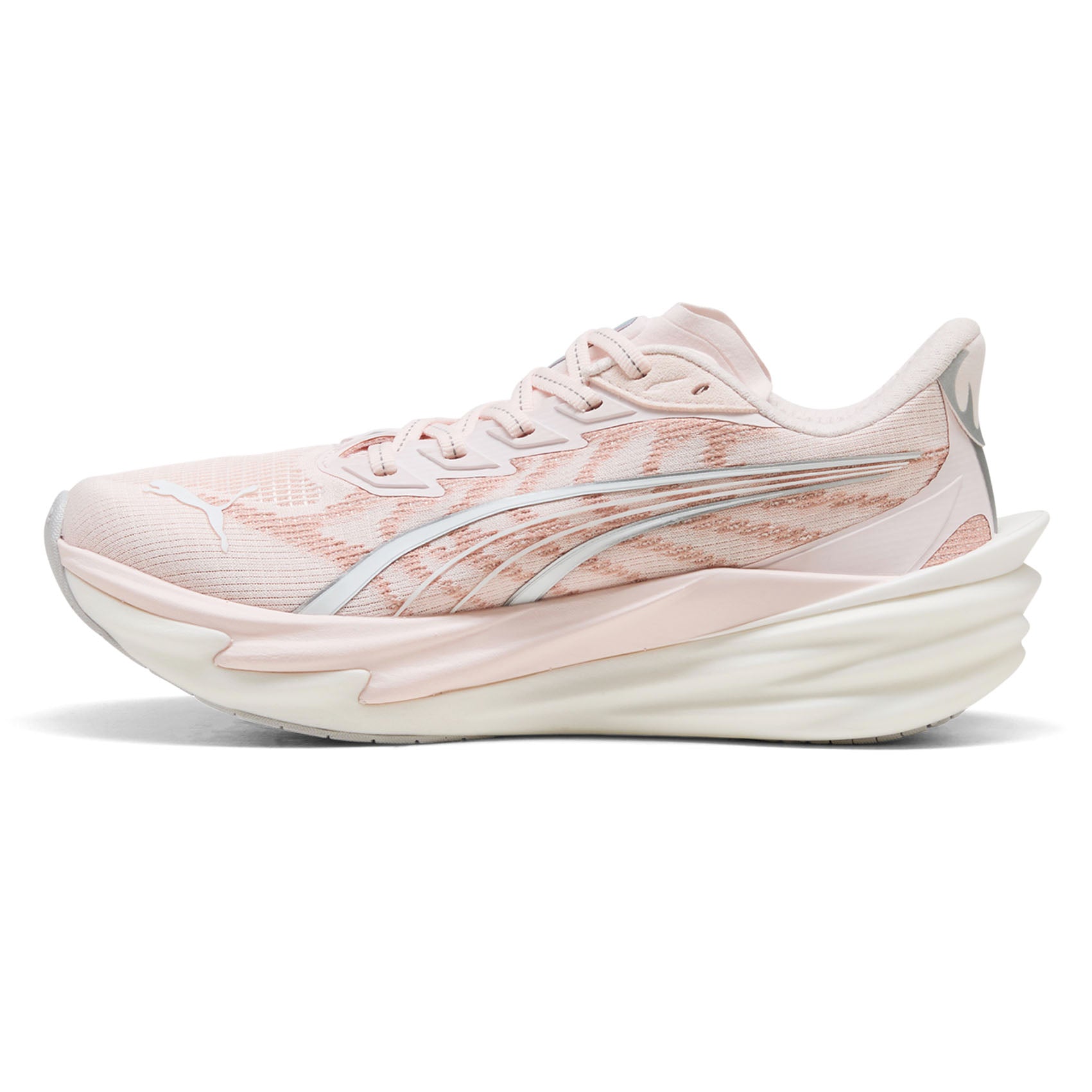 Womens PUMA Deviate Nitro 4