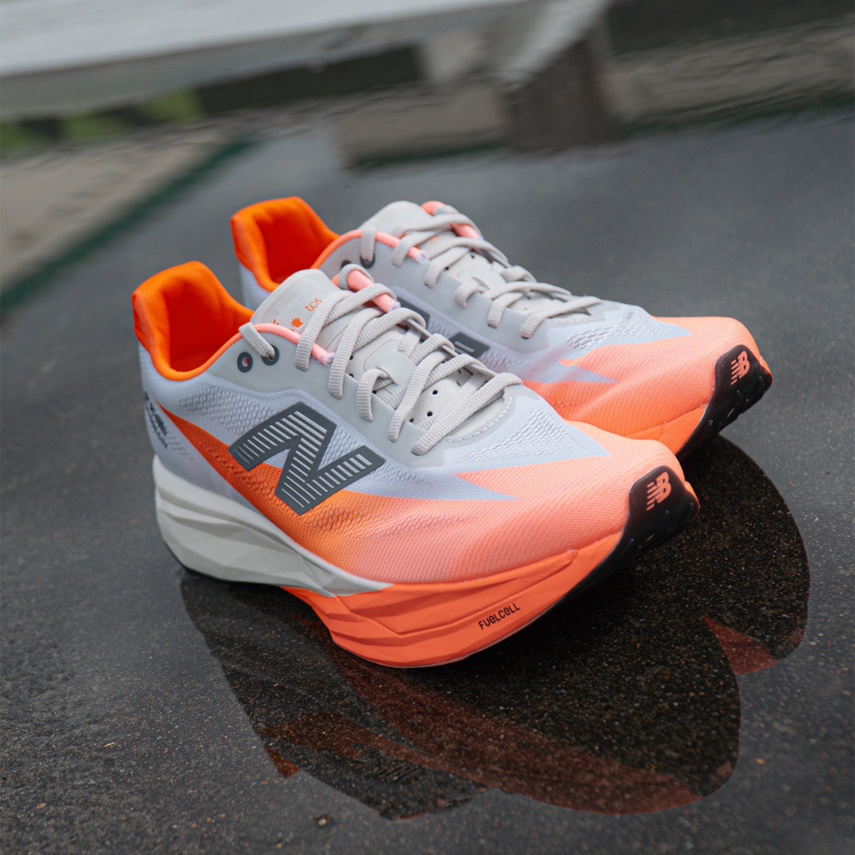 Mens New Balance FuelCell SuperComp Elite v5 TCS NYC Marathon