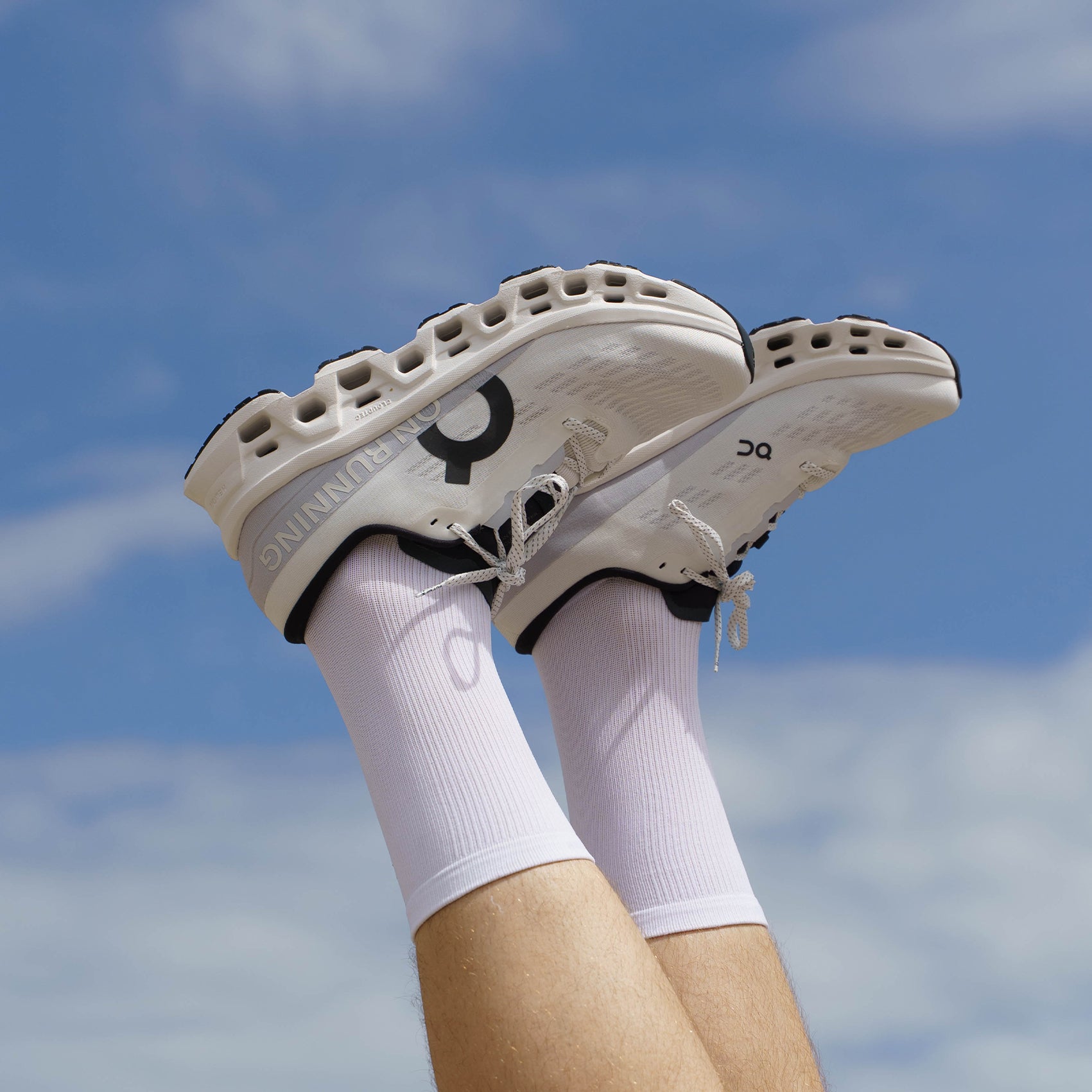 Womens On Running Cloudmonster 3