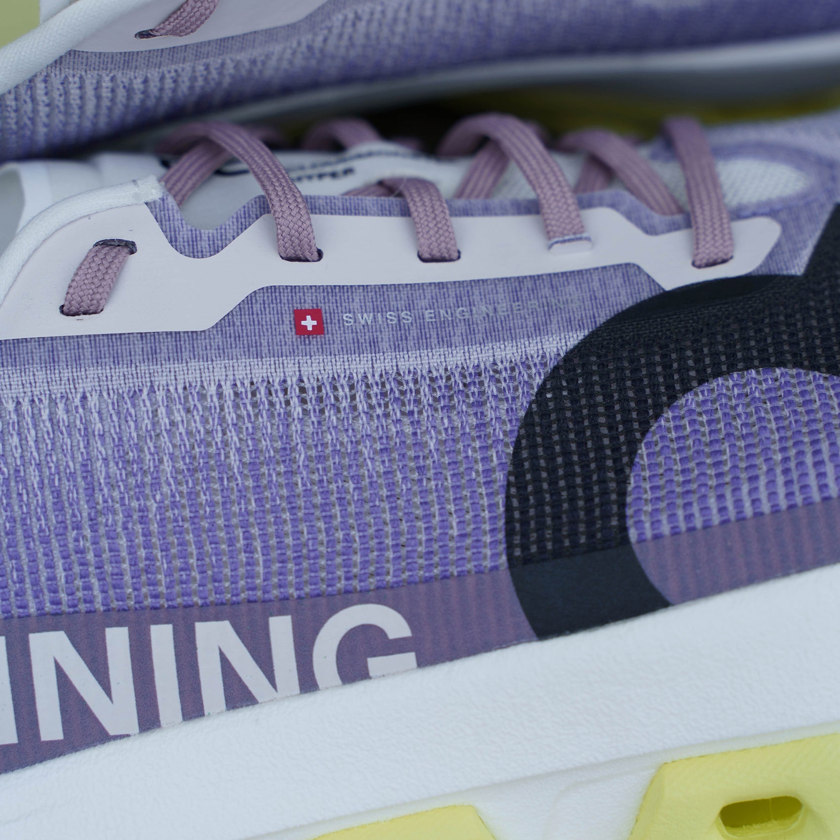 Mens On Running Cloudmonster 3 Hyper