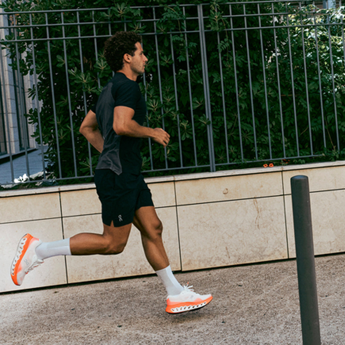 Mens On Running Cloudsurfer 3
