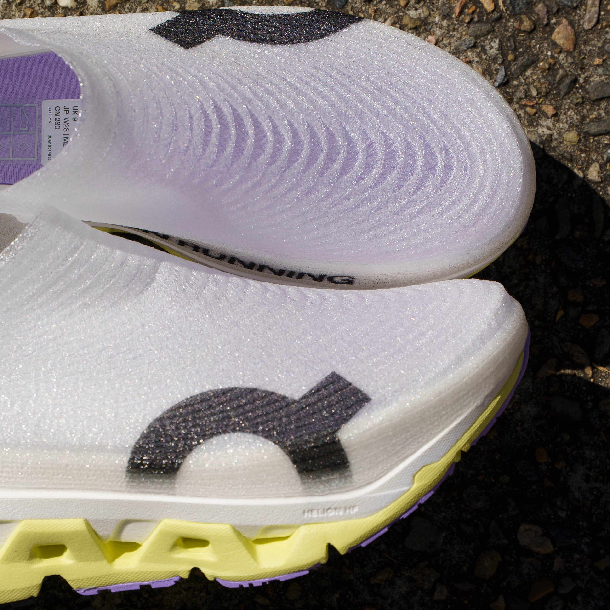 Unisex On Running LightSpray Cloudmonster 3 Hyper