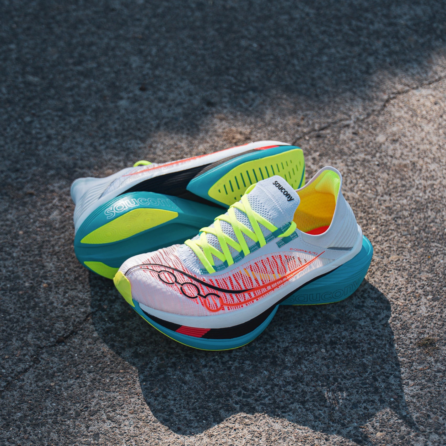 Unisex Saucony Endorphin Elite 2