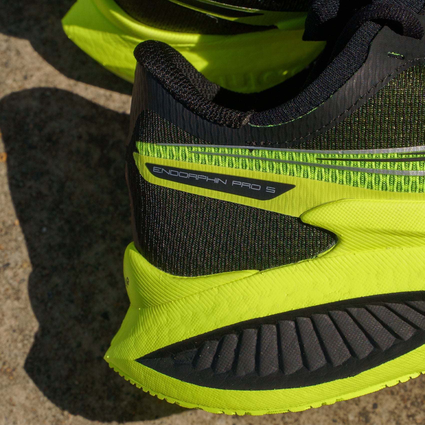 Mens Saucony Endorphin Pro 5