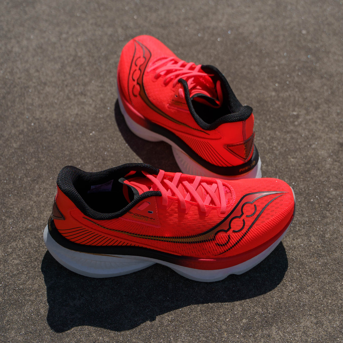 Mens Saucony Endorphin Azura