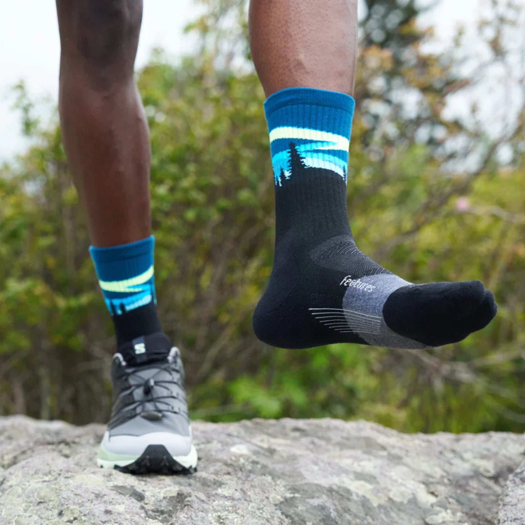 Unisex Feetures Socks Trail Max Cushion Mini Crew