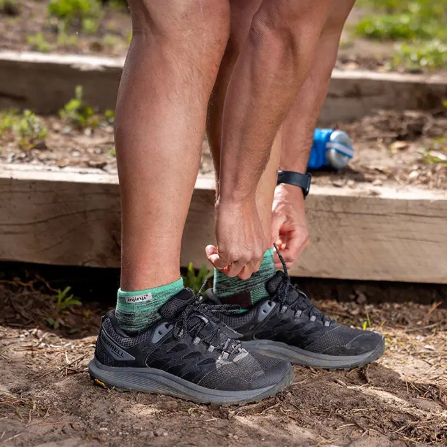 Unisex Injinji Trail Midweight Mini-Crew Socks