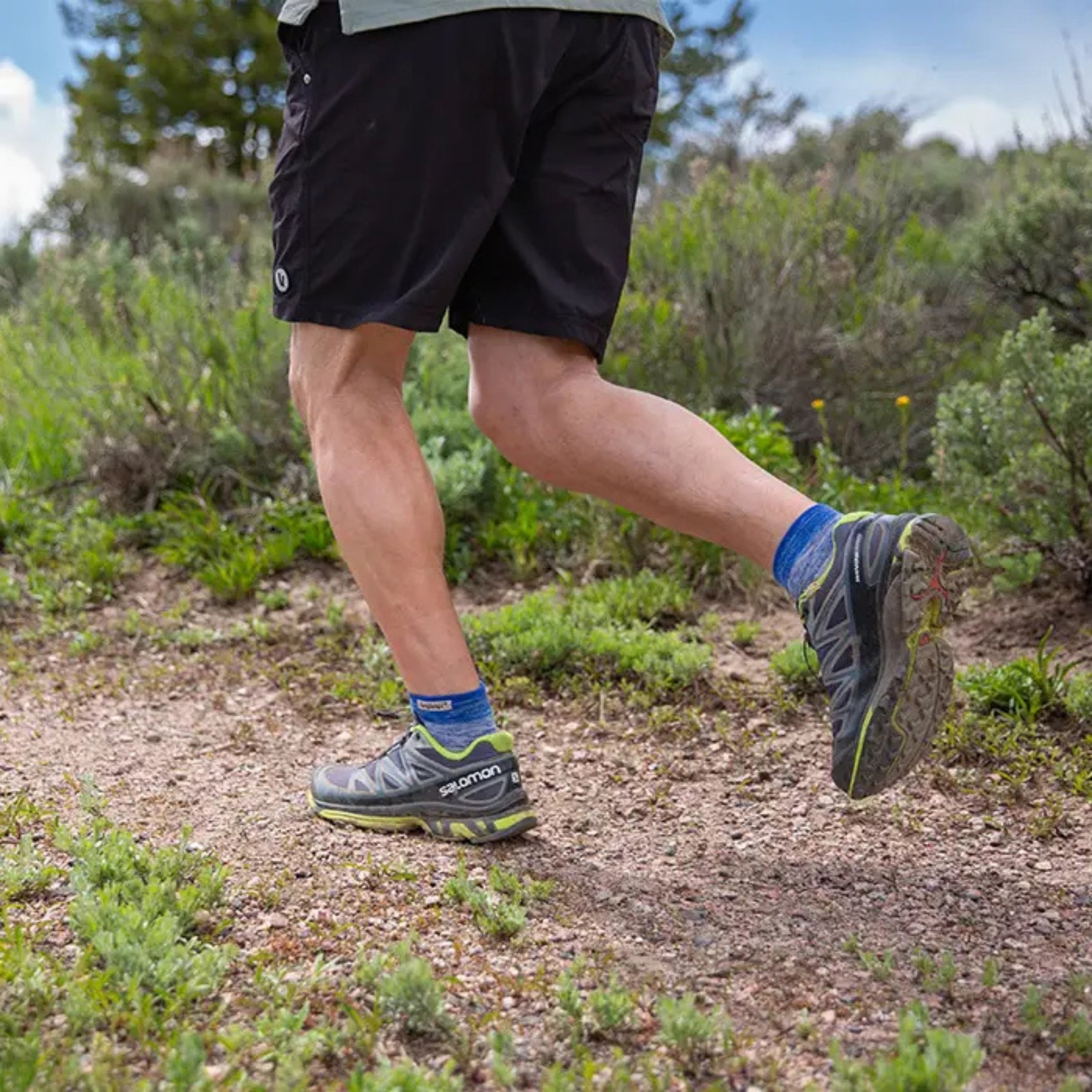 Unisex Injinji Trail Midweight Mini-Crew Socks