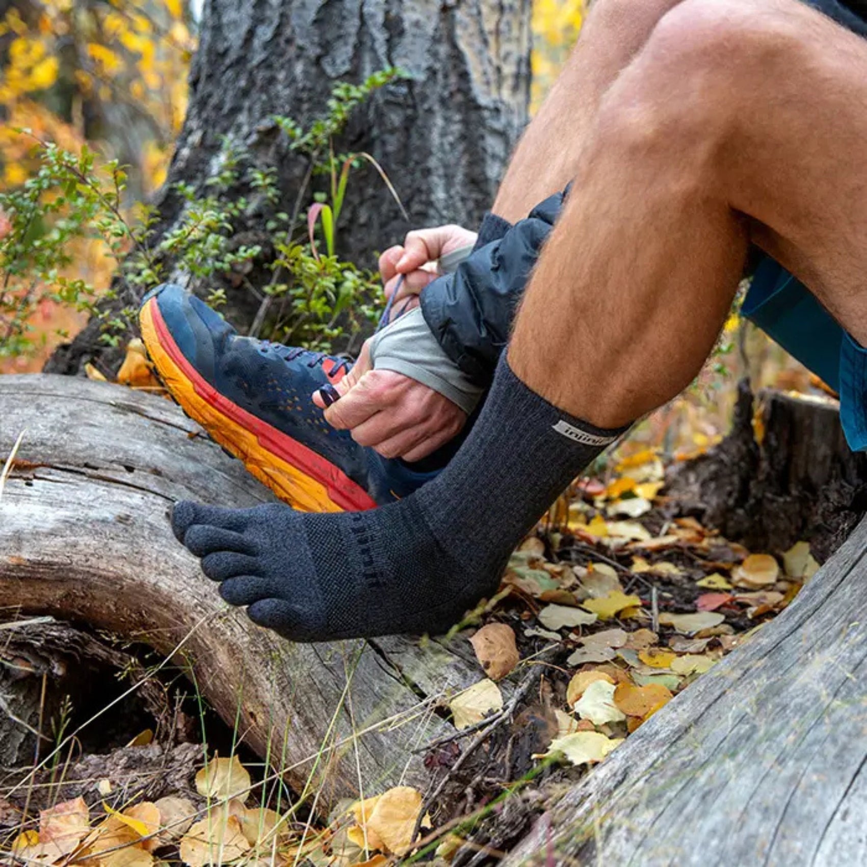 Unisex Injinji Trail Midweight Crew Socks