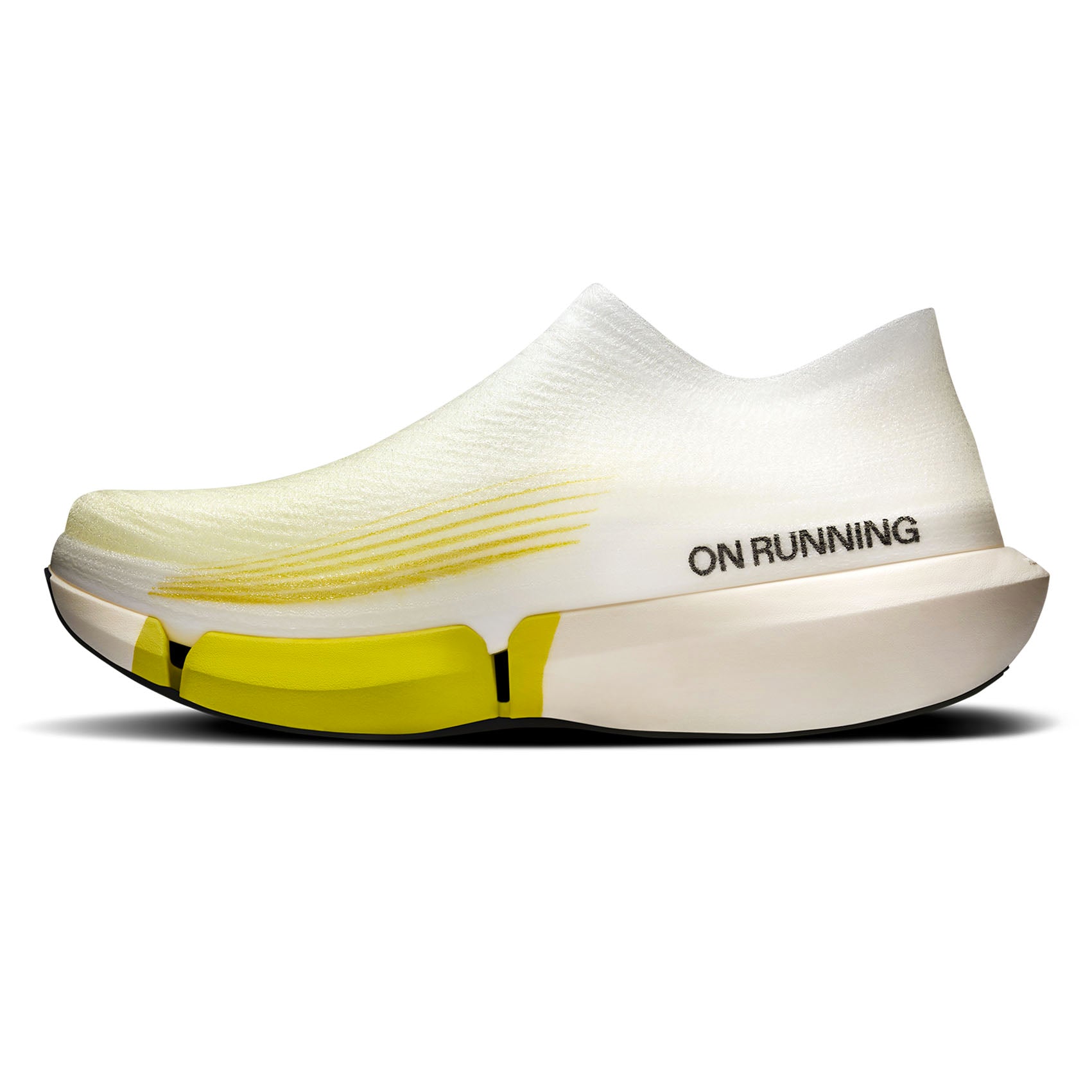 Unisex On Running LightSpray Cloudboom Strike 2