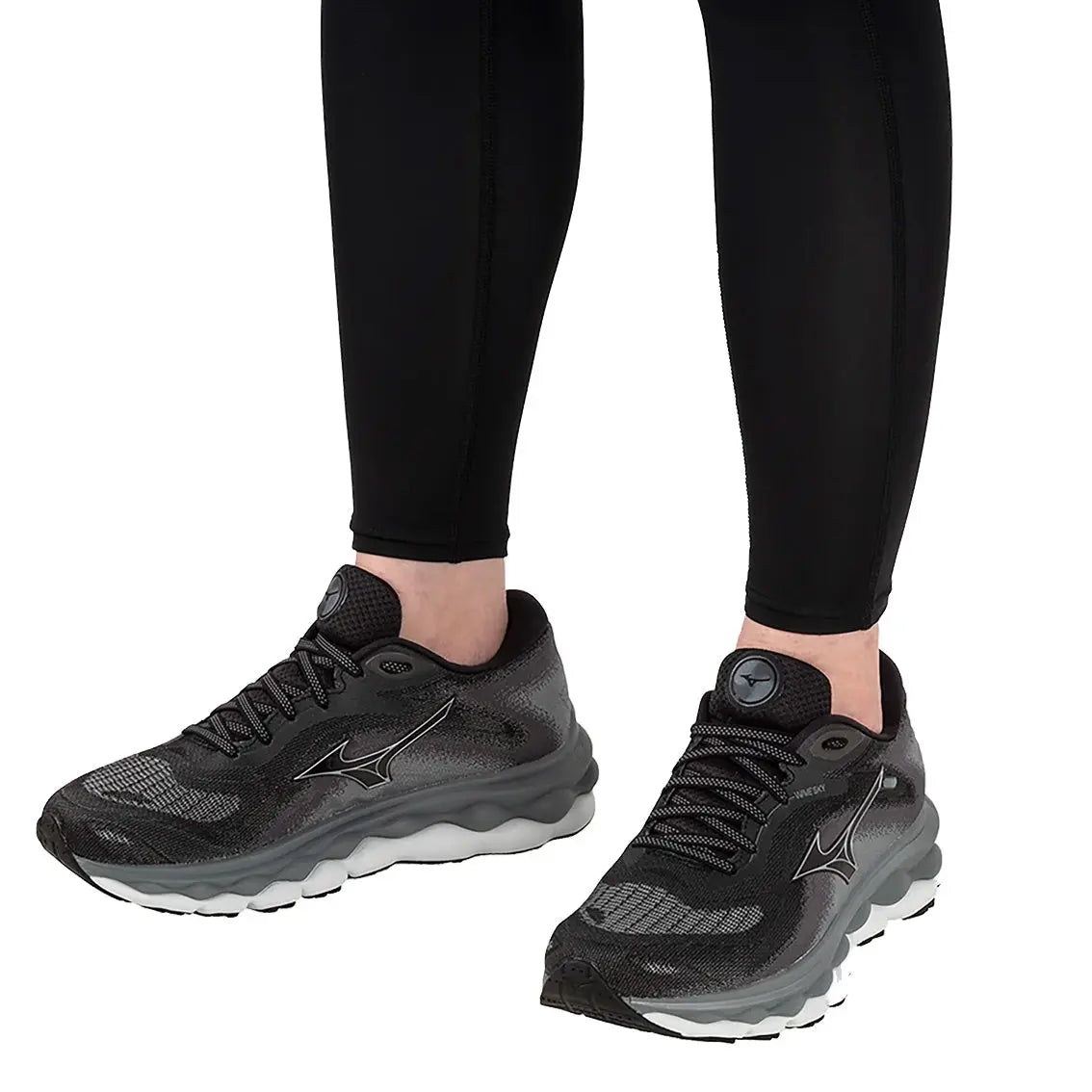 Womens Mizuno Wave Sky 7 - Black / Silverstar / Stormy Weather