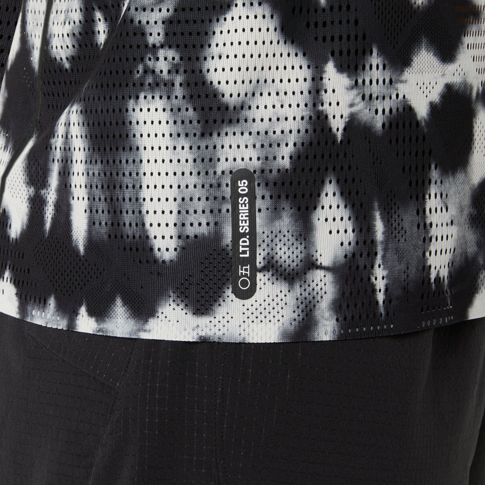 Womens ASICS Metarun Tank Limited Series