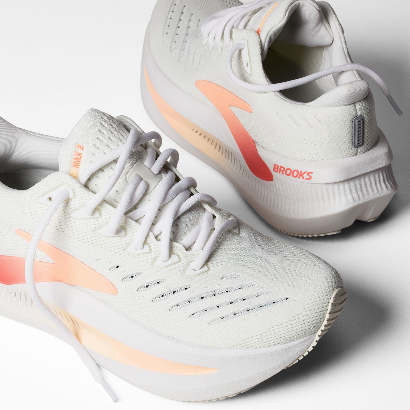 Womens Brooks Glycerin Max 2