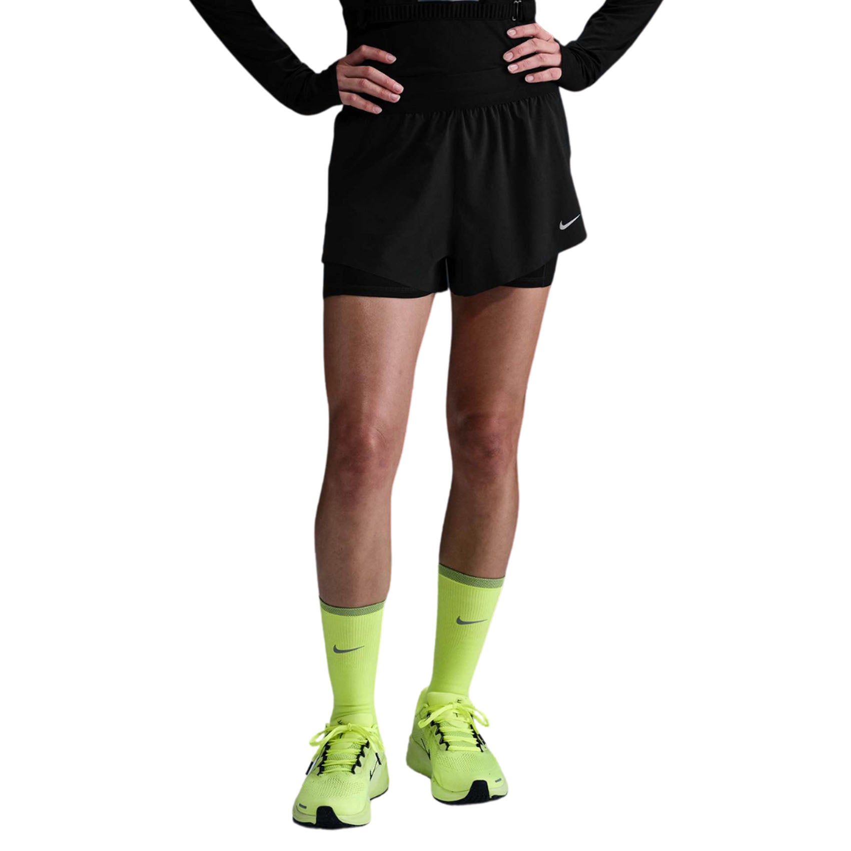 nike women's run crew 2 shorts